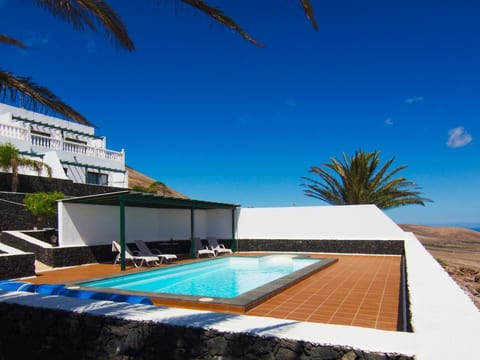 Großes Appartement mit Meerblick auf Lanzarote