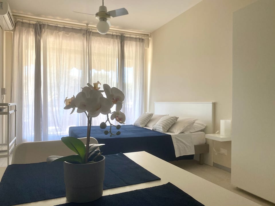 Bonito estudio-apartamento - Piscina y balcón - Sirmione