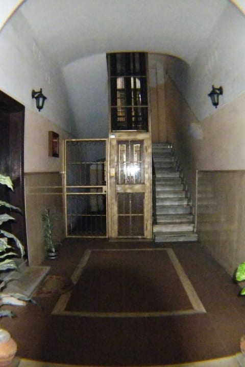 Zimmer Nr. 2 - Stockwerk Nr. 3.