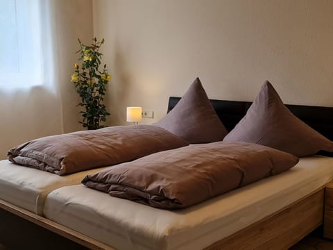 Doppelappartement mit Garten