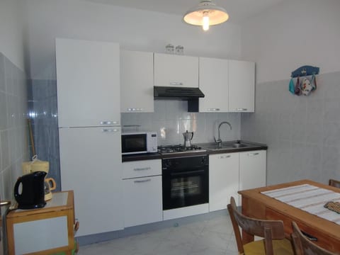 Sehr geräumige Wohnung inmitten der Natur