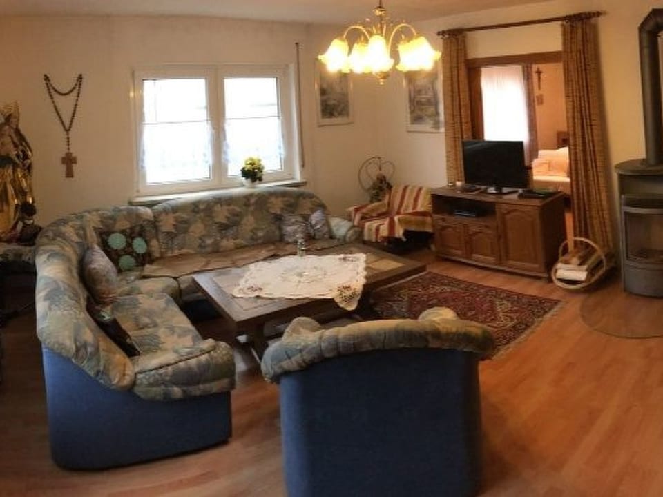 Grande appartamento per vacanze a Gosberg con terrazza, giardino e barbecue - Pinzberg