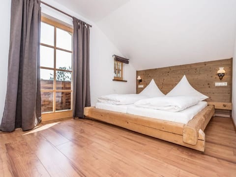 Hoizhaus am Badlberg