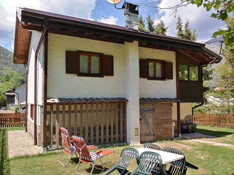 Freistehendes Haus mit privatem Garten