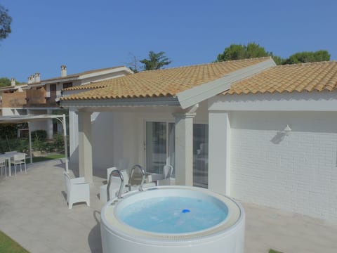Villa Ikebana exklusiv in Porto Pino