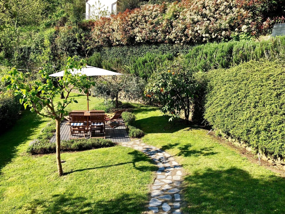 Wohnung mit privatem Garten in Villa - La Spezia