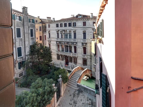 The Countess apartment