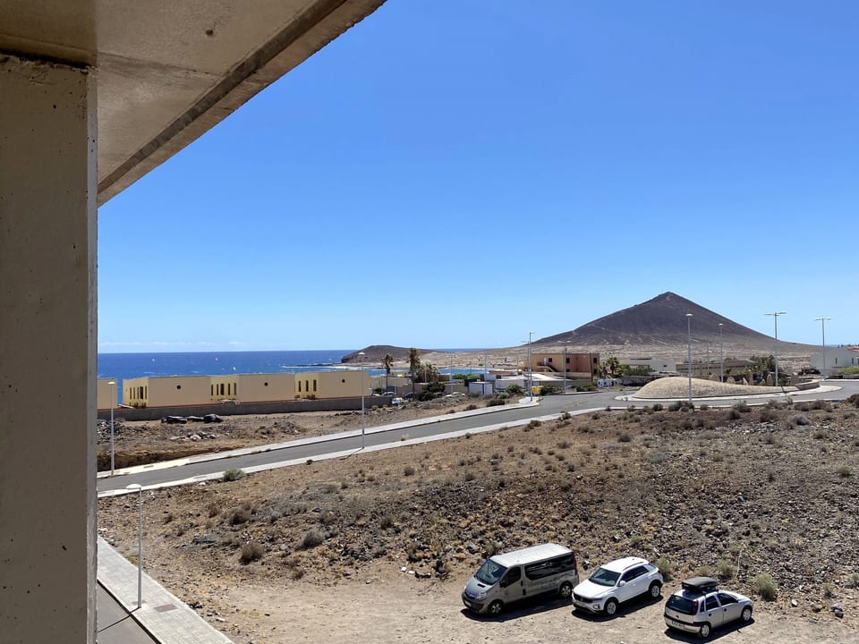Alojamiento turístico La Ladera Medano. - El Medano