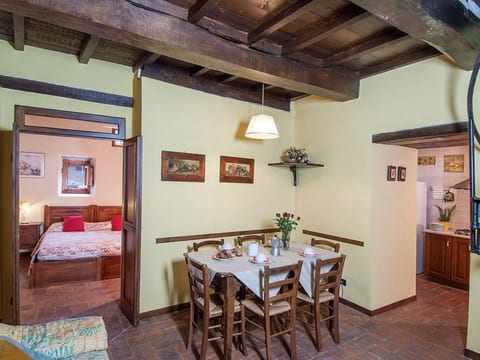 Geranei Haus mit Schwimmbad zwischen Florenz und Arezzo