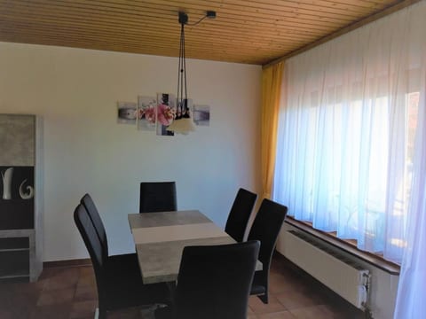 Renovierter Bungalow in Dörmbach