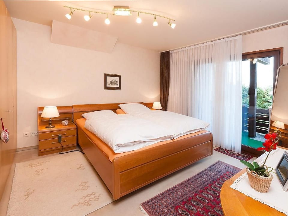 in Starkenburg nel Isartaler Landhaus - Irmenach