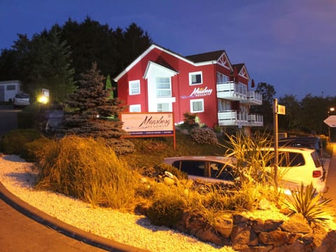 Appartement in Schalkenmehren mit Schönem Balkon