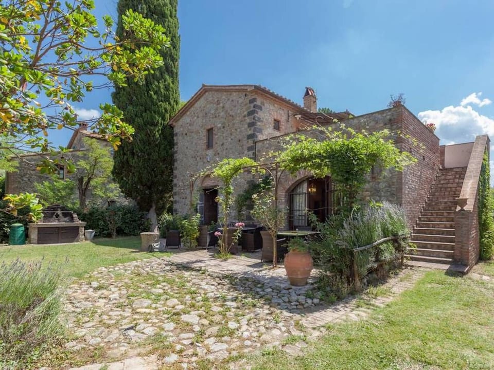 Gesamte Struktur - Monteleone d'Orvieto