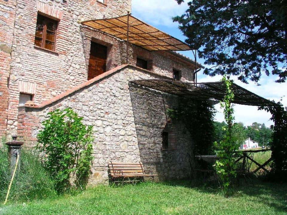 im Obergeschoss mit eigener Laube auf Gartenebene - Monteleone d'Orvieto