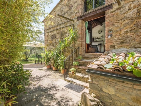Wohnung La Capanna mit Garten und Pool