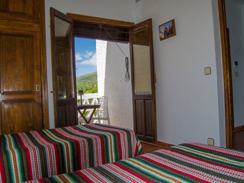 Charmantes Haus in Anlage mit Schwimmbad