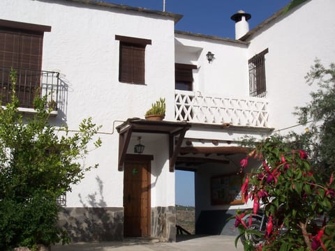 Charmantes Haus in Anlage mit Schwimmbad