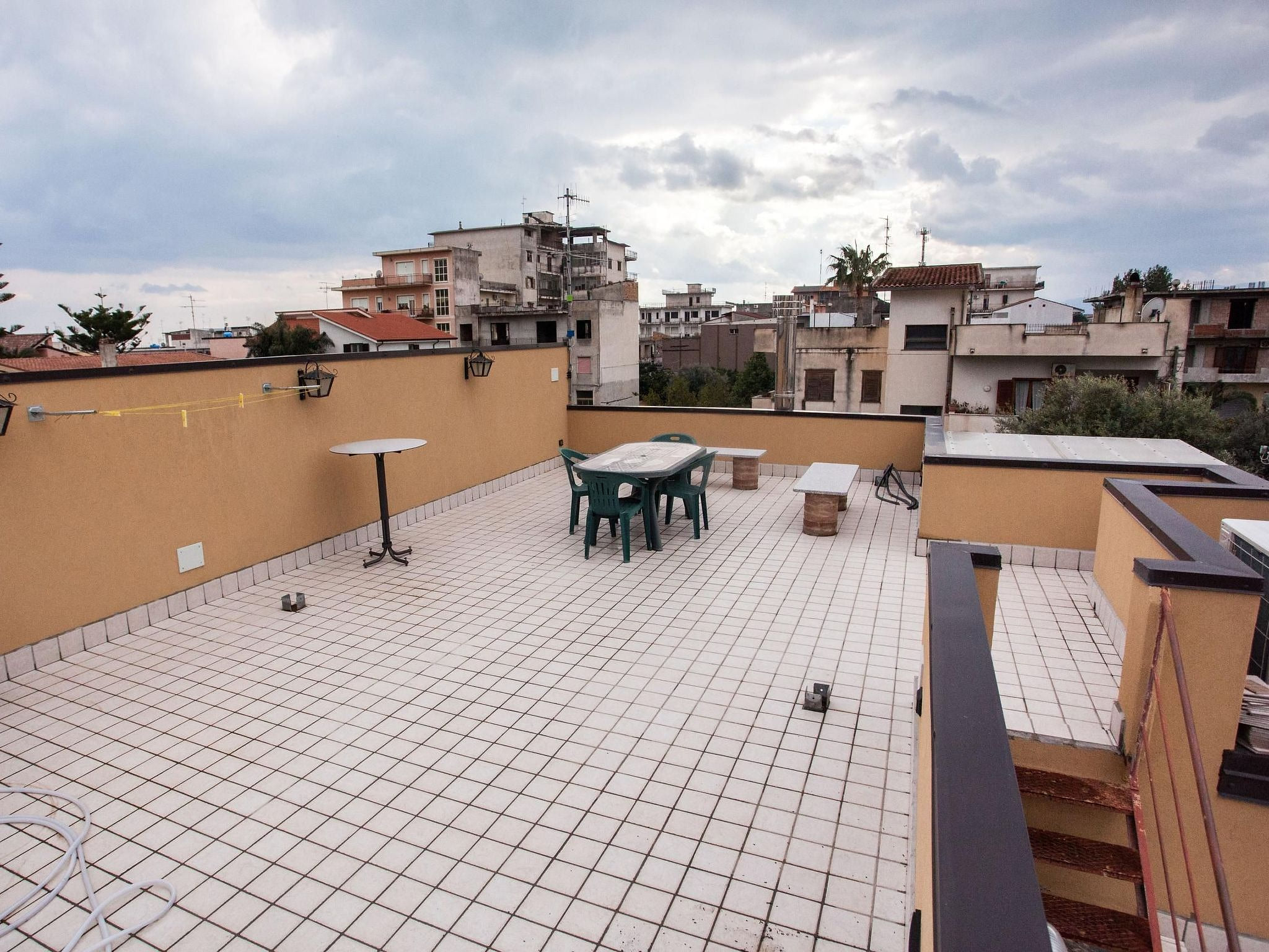 'Zaleuco' mit Terrasse