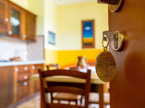 Wohnung 'Girasole' mit Schwimmbad