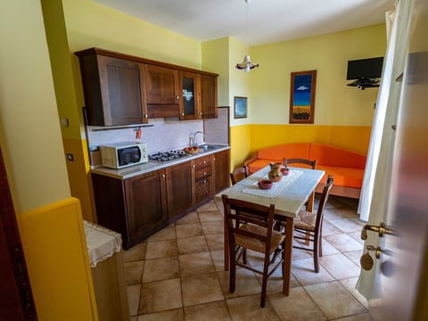 Wohnung 'Girasole' mit Schwimmbad