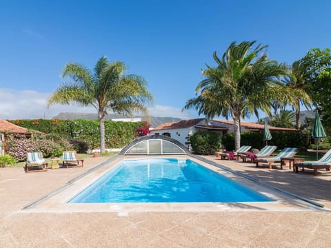 Familienfinca auf dem Lande mit Schwimmbad