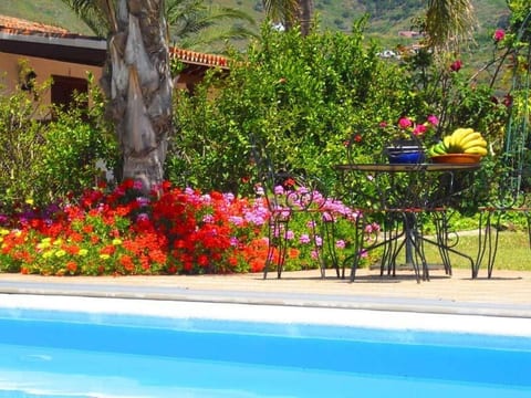 Familienfinca auf dem Lande mit Schwimmbad