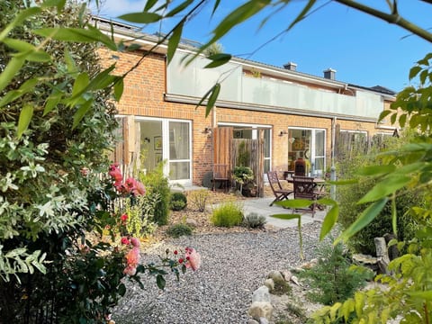 Ruhige Wohnung in Risum mit Garten und Terrasse