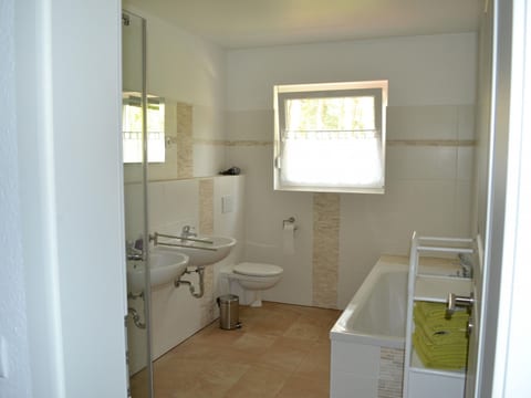 Komfortable Ferienwohnung am Stadtrand von Berlin.