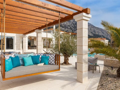 Villa Salvina mit beheiztem Pool