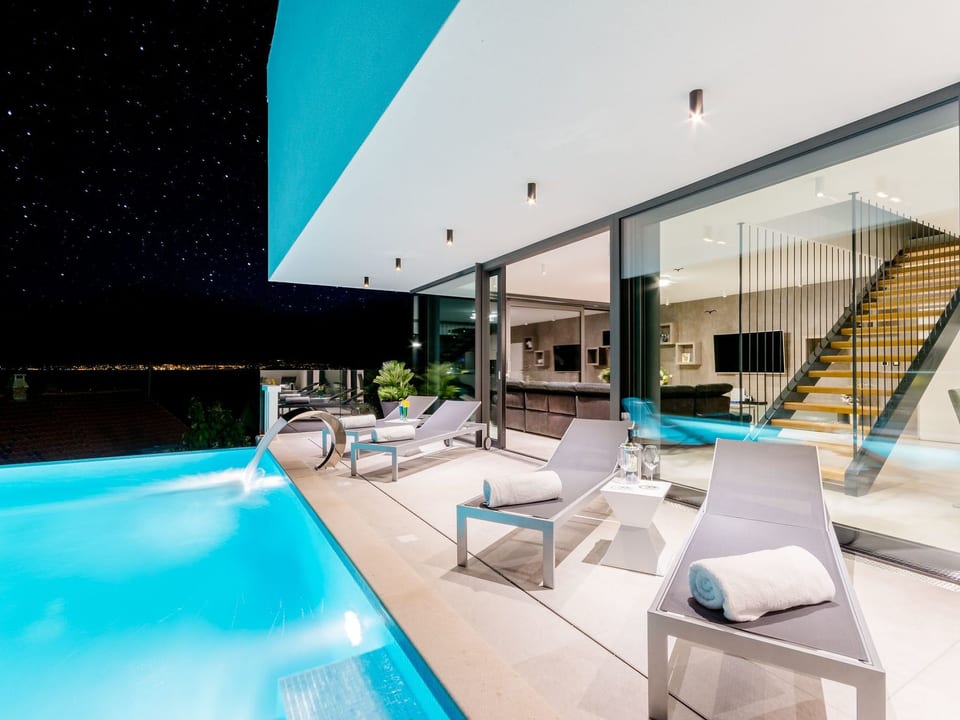 Tolles Ferienhaus in Sutivan mit Privatem Pool - Sutivan