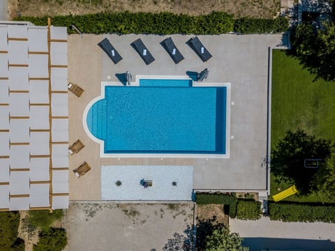 Villa Melki mit großem Privatpool
