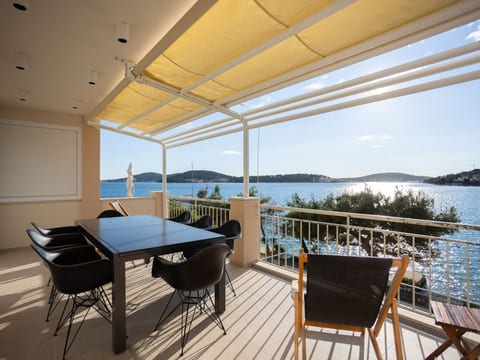 Villa "Villa Branka" direkt am Strand