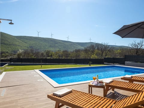 Villa Big Garden für 7 Personen und 1 Kind