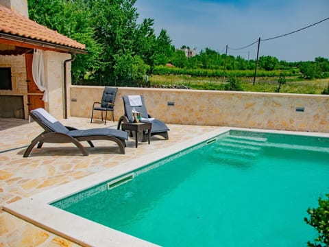 Villa Mara in Drniš