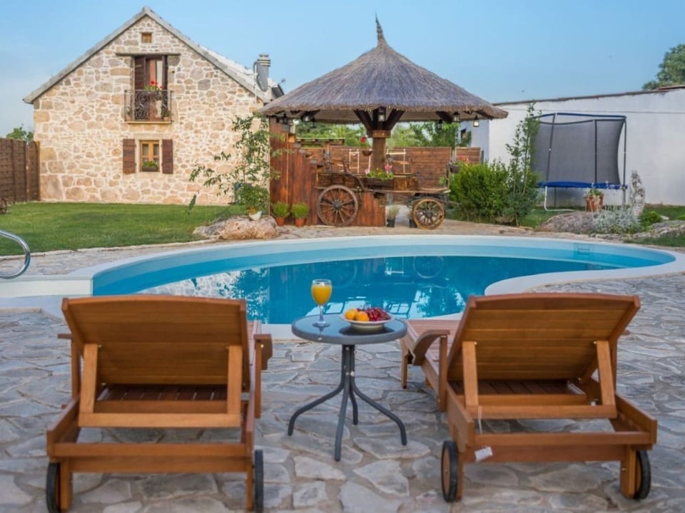 Charmante Ferienvilla Krka - Bogatić