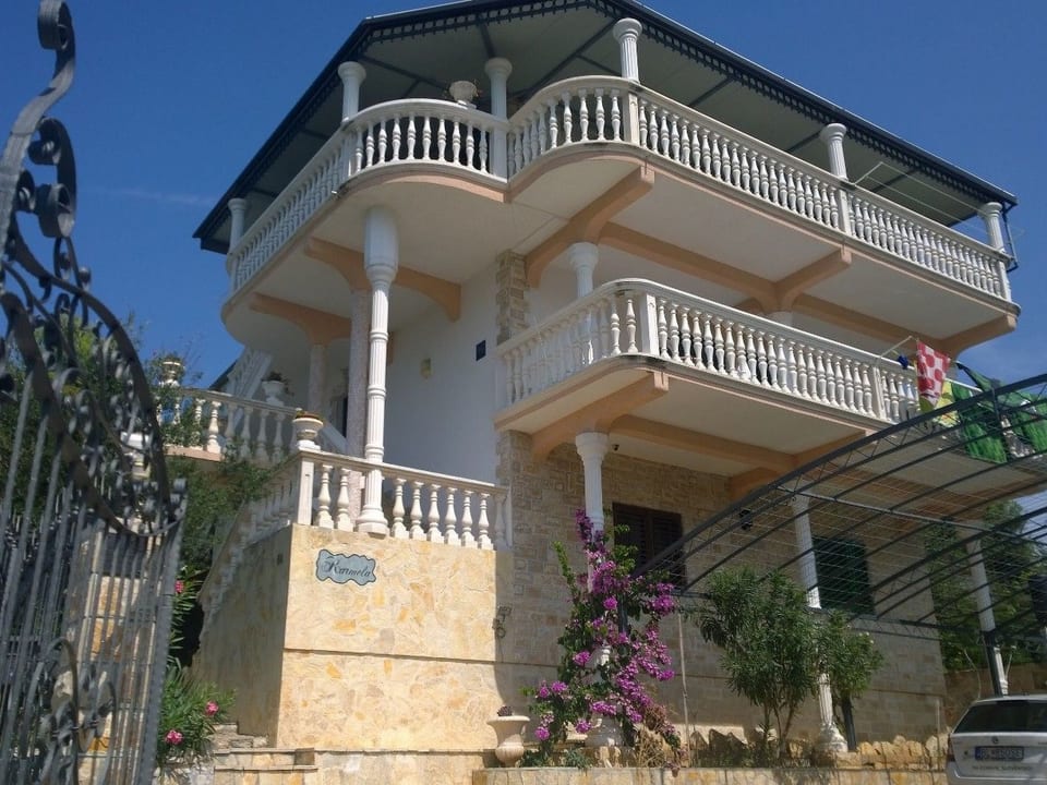 Penthouse-Wohnung mit spektakulärem Meerblick - Grebaštica