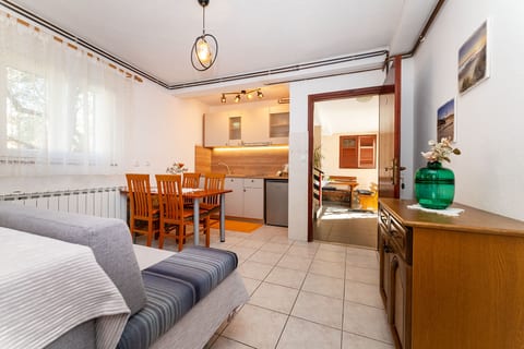 Apartments and Room Adriana - Unit 370763-13