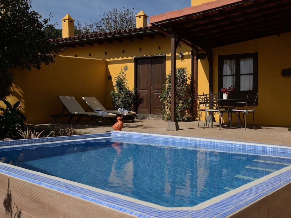 con piscina solo para adultos - La Esperanza