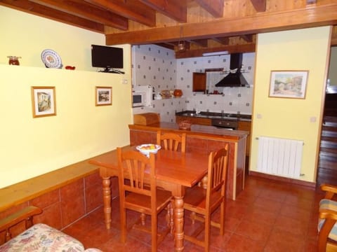 Typisches Ferienlandhaus in Asturien für drei Personen