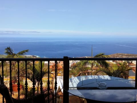 für 2 Personen und 1 Kind in Icod de los Vinos, Teneriffa