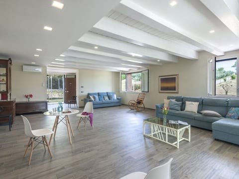 Casale Astralis Marcheholiday