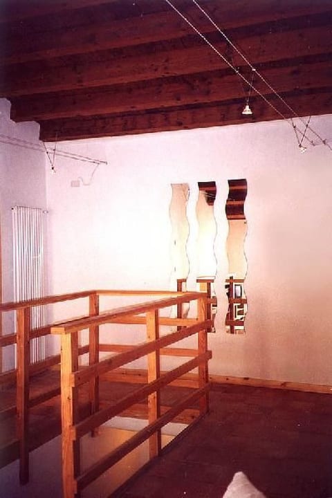 Zweijährige Terrassenwohnung