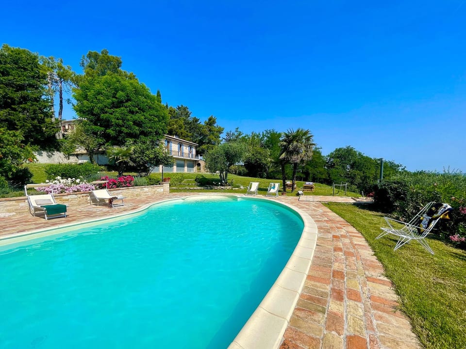 Casa Zefiro Marche Villas de Vacaciones, piscina privada - Orciano di Pesaro