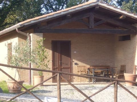 Anwesen "Casa Poggeri" mit Gemeinschaftspool
