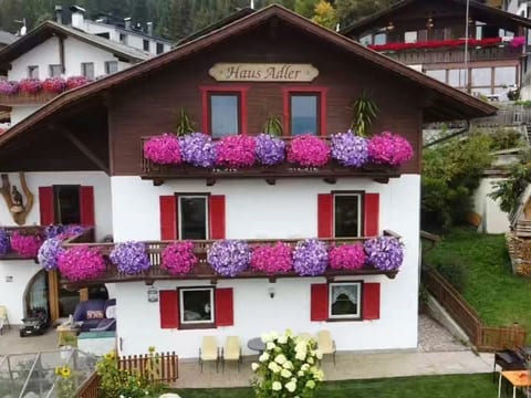 Haus Adler