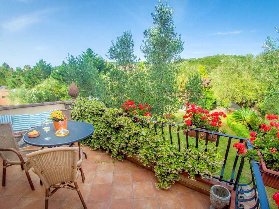 Appartamento a Centola con piscina condivisa, terrazza e barbecue - Centola