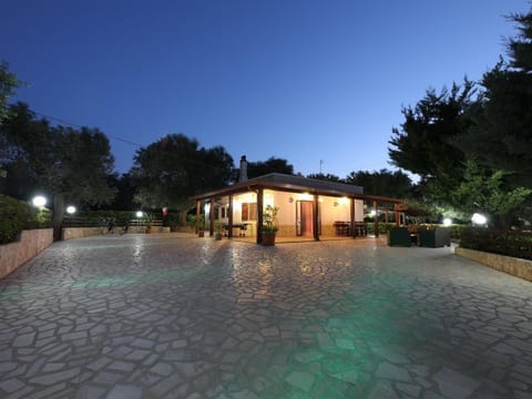 in Carovigno mit Privatem Pool