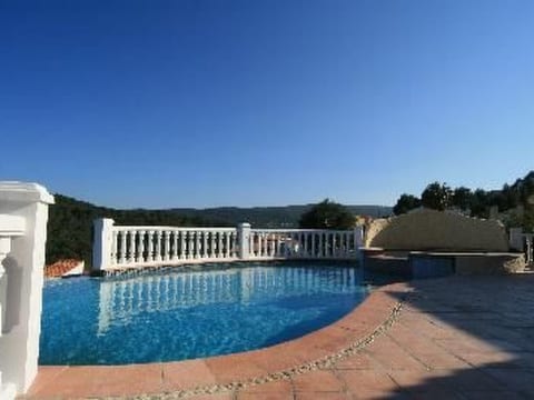 Villa Redonda I