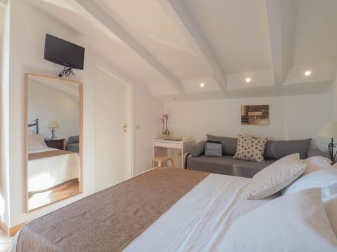 Dreibettzimmer