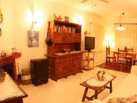 Casa Gudi
